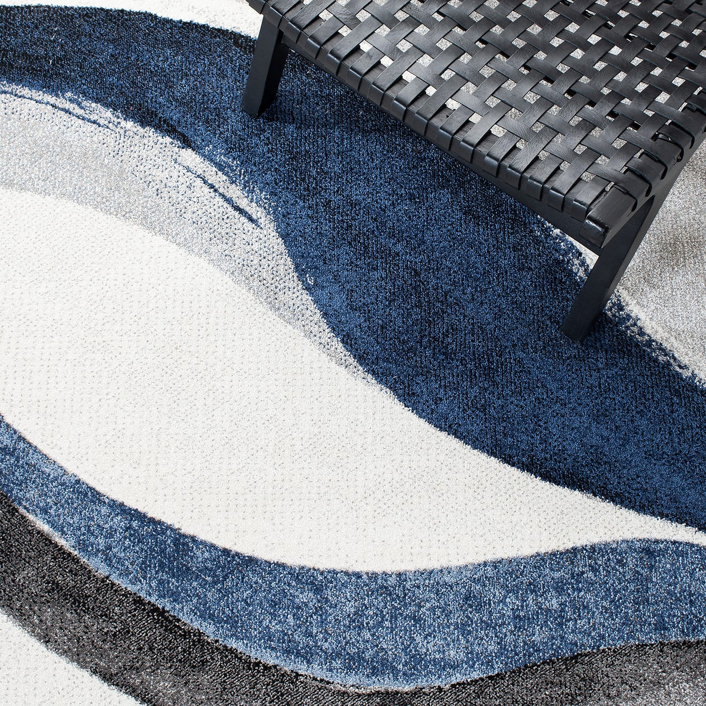 SAFAVIEH Hollywood Collection Area Rug - 8' Square, Grey & Blue, Mid-Century Modern Design, Non-Shedding & Easy Care, Ideal for High Traffic Areas in Living Room, Bedroom (HLW766F)