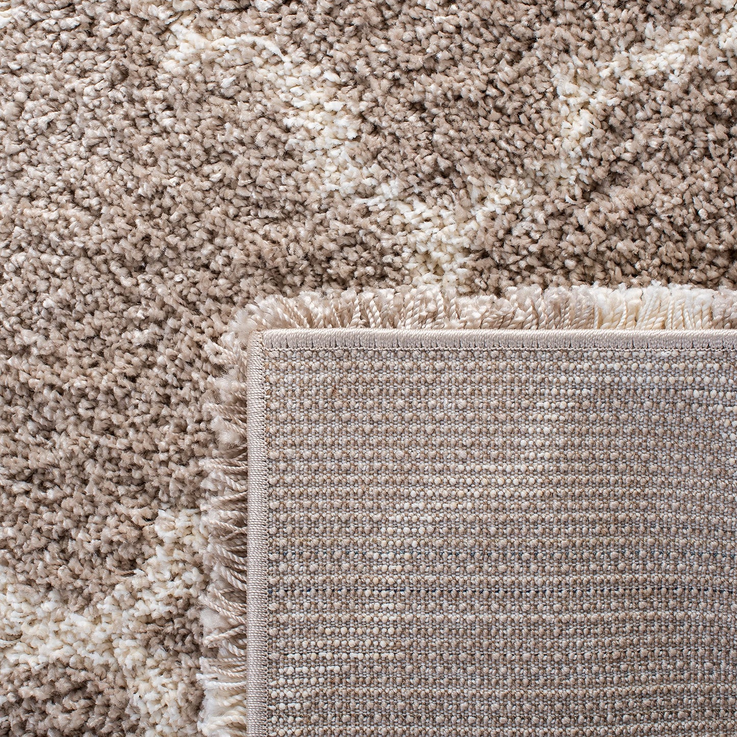 SAFAVIEH Hudson Shag Collection Area Rug - 5'3" x 7'6", Beige & Ivory, Moroccan Trellis Design, Non-Shedding & Easy Care, 2-inch Thick Ideal for High Traffic Areas in Living Room, Bedroom (SGH282F)