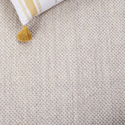 SAFAVIEH Area Rug 6x8 Oval - Natural Fiber Collection - Marble & Beige, Sisal, Woven Design with Border (NF143C)