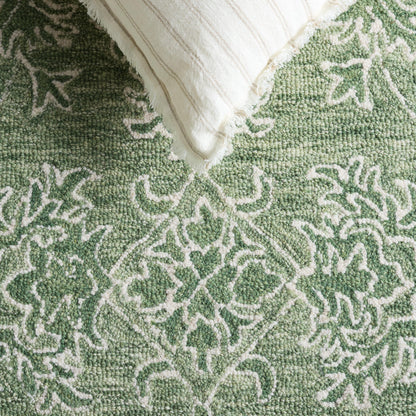 SAFAVIEH Area Rug 8x10 - Metro Collection - Large - Traditional Design, Sage & Green, Handmade Wool, Ideal for Living Room, Bedroom, Dining Space (MET677Y)