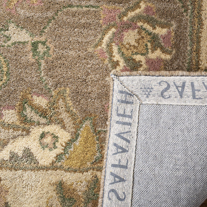SAFAVIEH Heritage Collection 7'6" x 9'6" Brown / Ivory HG343K Handmade Traditional Oriental Premium Wool Area Rug