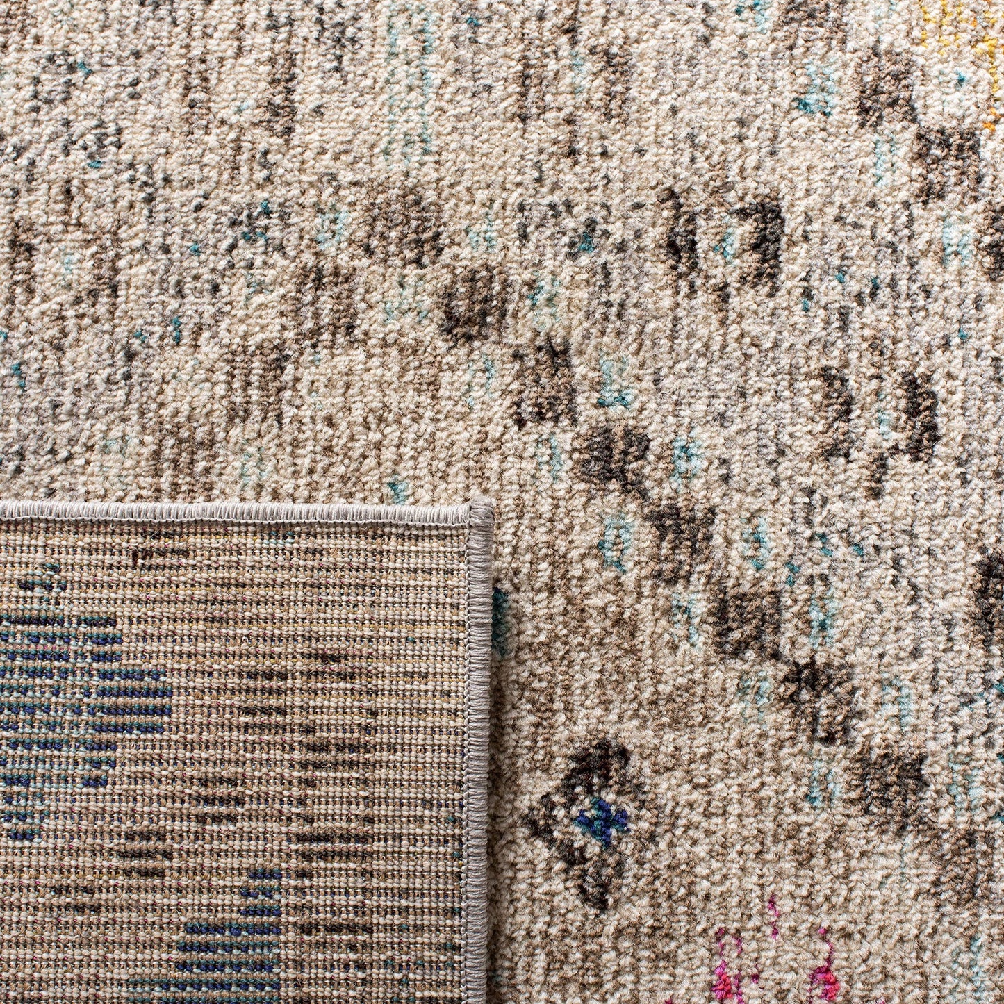 SAFAVIEH Madison Collection Area Rug - 6' x 9', Grey & Yellow, Boho Diamond Distressed Design, Non-Shedding & Easy Care, Ideal for High Traffic Areas in Living Room, Bedroom (MAD418F)