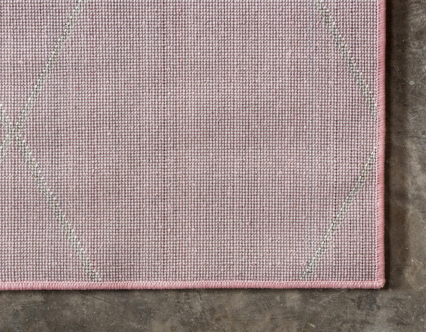 Unique Loom Trellis Frieze Collection Area Rug - Geometric (4' 1" x 6' 1", Light Pink/ Ivory)