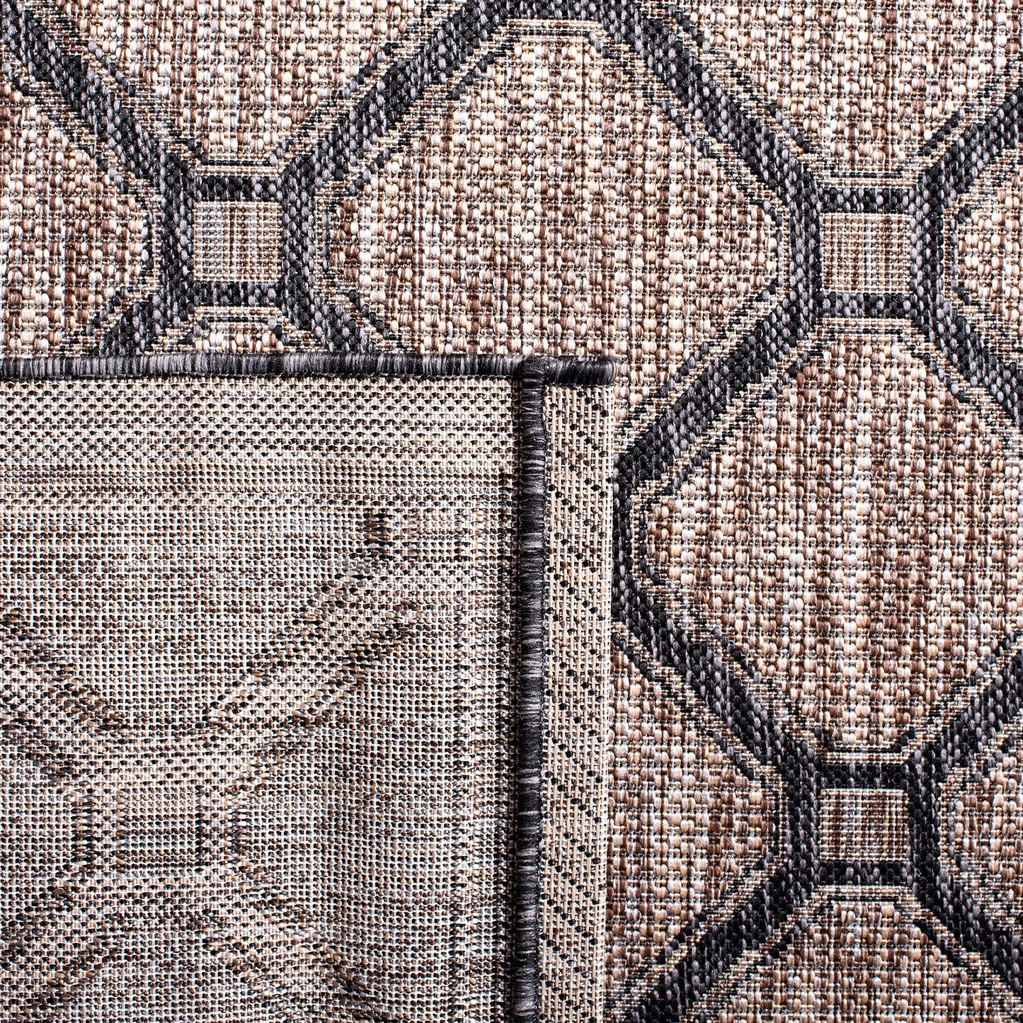 SAFAVIEH Courtyard Collection 2' x 3'7" Natural / Black CY8471 Indoor/ Outdoor Waterproof Easy Cleaning Patio Backyard Mudroom Accent Rug