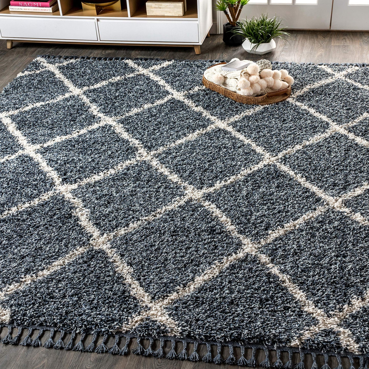 JONATHAN Y Mercer Shag Plush Tassel Denim Blue/Cream Indoor Area Rug, 3x5, Moroccan Geometric Trellis, Transitional, Easy-Cleaning for Living Room, Bedroom, Kitchen, Non-Shedding (MCR104A-3)