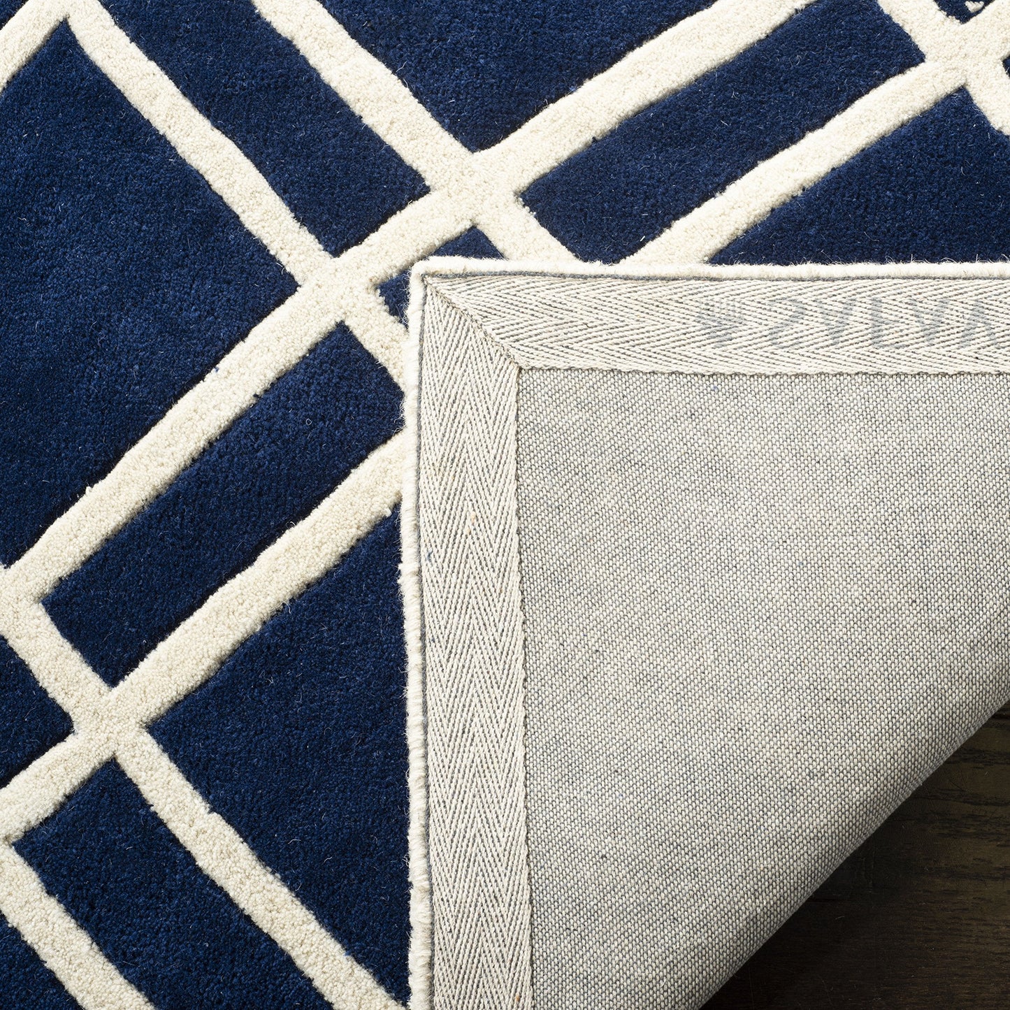 SAFAVIEH Chatham Collection 4' x 6' Dark Blue/Ivory CHT740C Handmade Diamond Lattice Premium Wool Area Rug